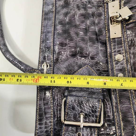 CNKW Canada Faux Snakeskin Purse Tote NEW - Picture 10 of 11